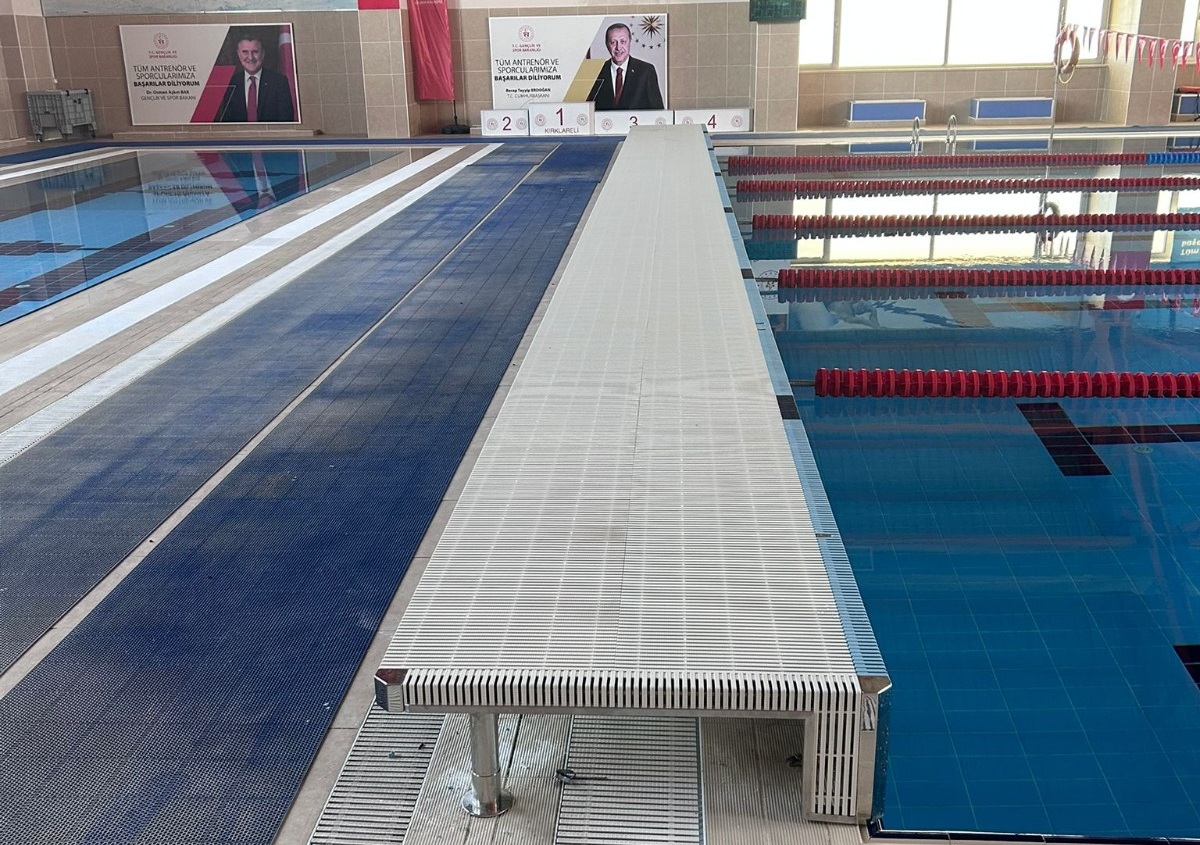 Riser (Open Face) platform for 40 cm starting blocks